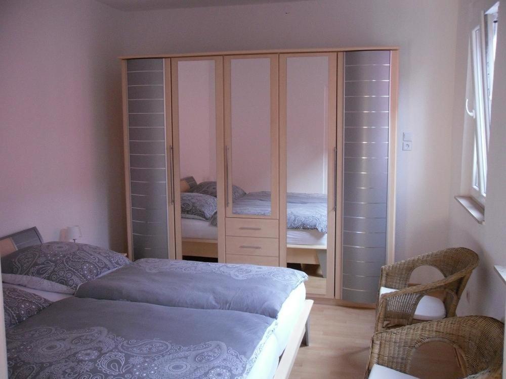 Apartment Winzeranwesen - Weingut Christian Eberley: Vineyard With Extended Nights Neustadt an der Weinstrasse